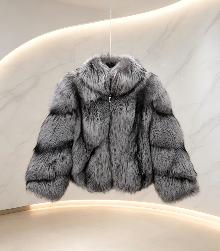 #2615 Short Gradient Silver Fox Fur Coat, Real Full Skin Silver Fox Jacket for Women Light Luxury Winter Outerwear.b