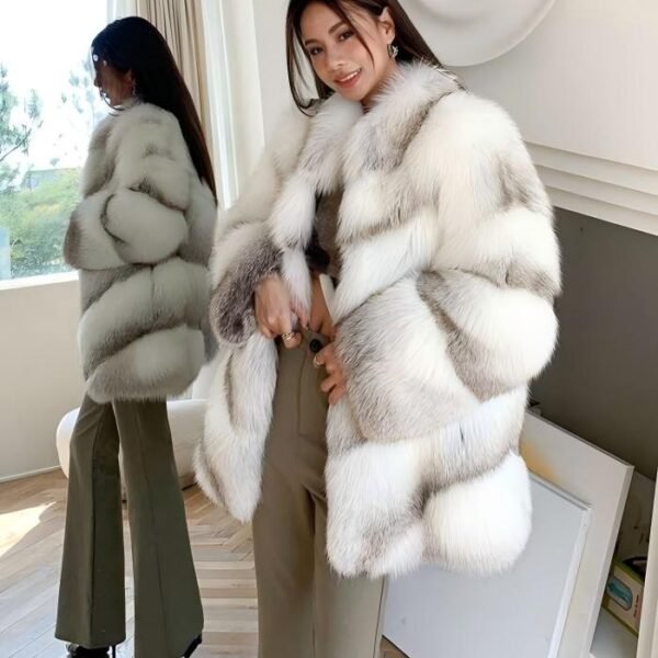 #2622 Fox Fur Coat, Real Full Skin Fox Jacket for Women Luxury Winter Outerwear.c