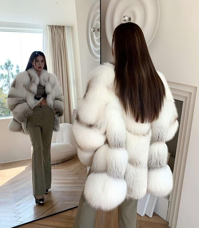 #2622 Fox Fur Coat, Real Full Skin Fox Jacket for Women Luxury Winter Outerwear.b