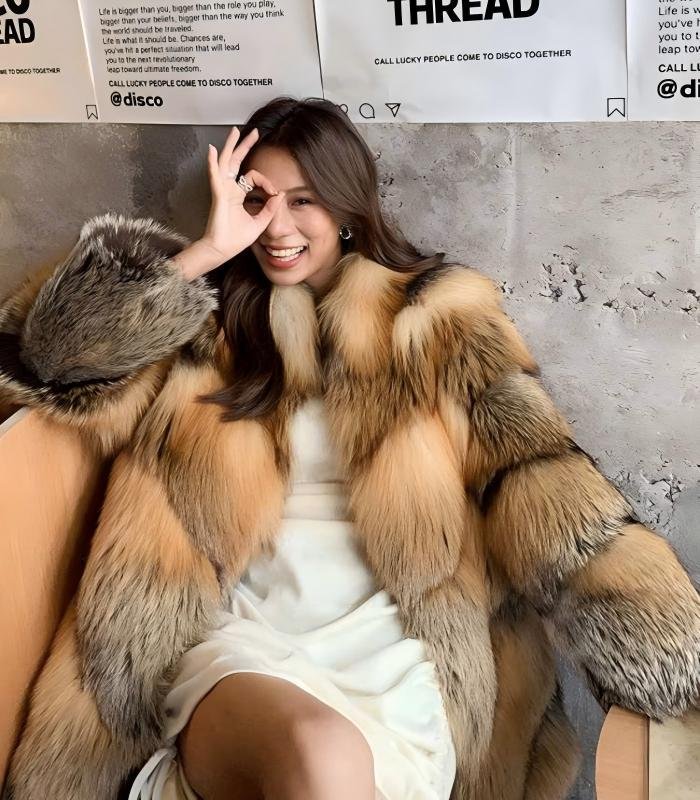 #2637 Women's Mid Length Golden Edge Fox Fur Coat, Natural Gradient Fluffy Luxury Winter Fur Outerwear.E