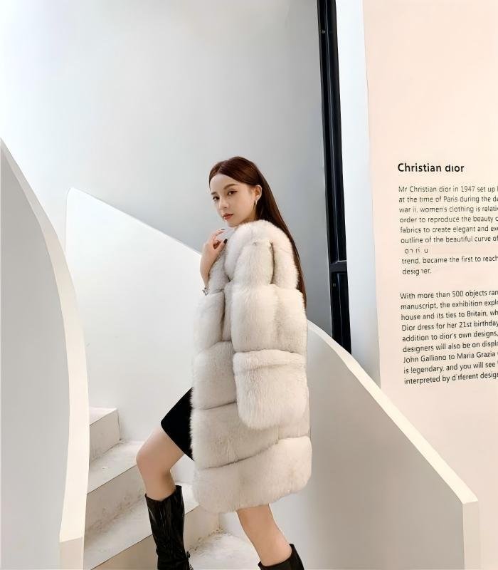 Women's Long Fox Fur Coat, Real Full Skin Luxury Winter Outerwear for Women