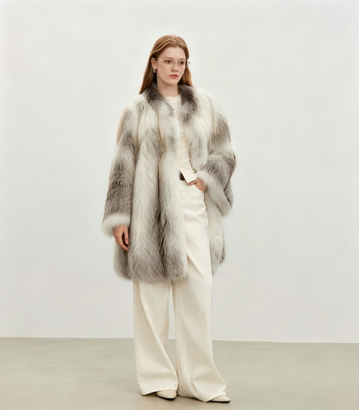 #2624 Fox Fur Coat, Real Full Skin Fox Jacket for Women Luxury Winter Outerwear.c