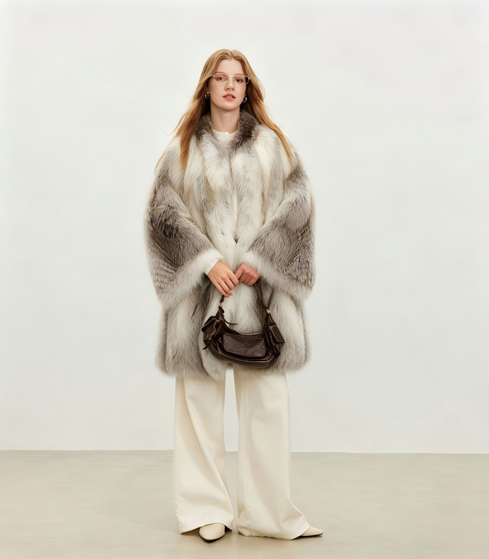 #2624 Fox Fur Coat, Real Full Skin Fox Jacket for Women Luxury Winter Outerwear.b