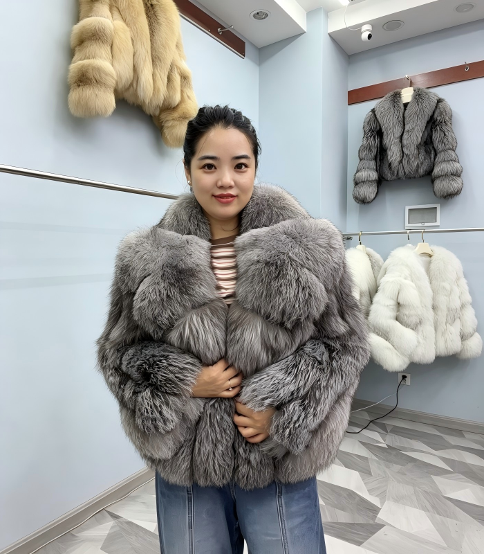 #2670 Women Short Real Silver Fox Fur Coat, Wide Lapel Loose Luxury Fox Fur Jacket Winter Outerwear.C