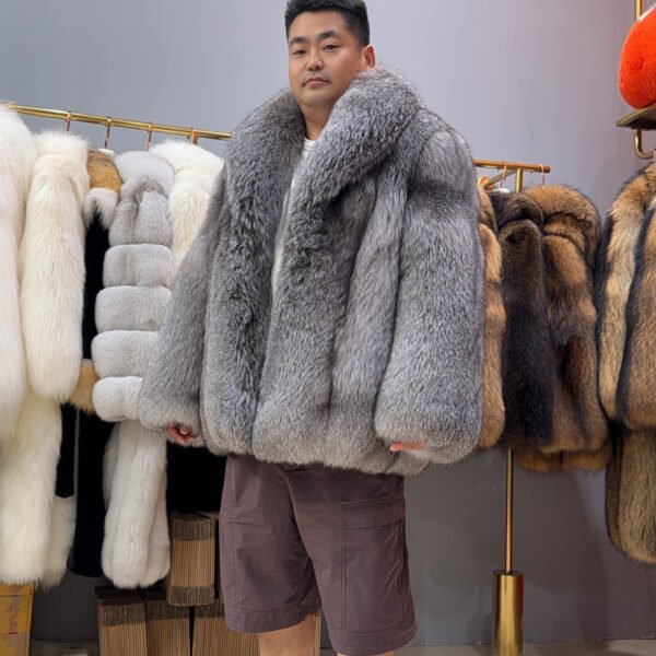#2672 Men Short Silver Fox Fur Coat, Oversized Luxury Real Fox Fur Jacket With Lapel Collar Winter Outerwear.A